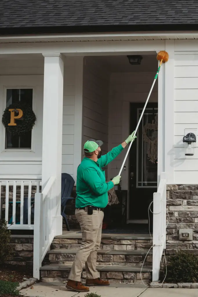 Holly Springs Pest Control pest control technician