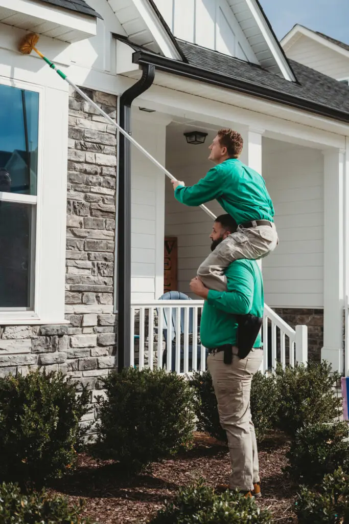 Holly Springs Pest Control pest control technician